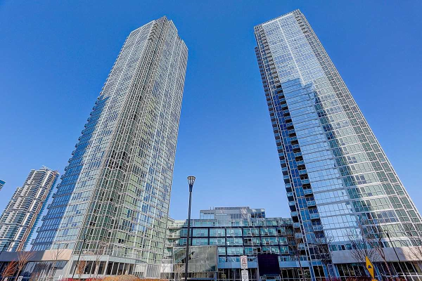 2916 Highway 7 Rd, Vaughan