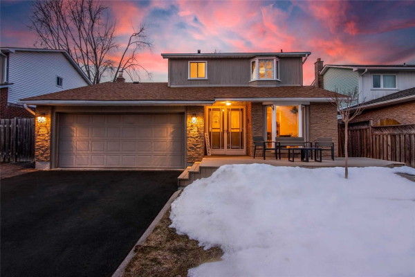 31 Patrician Crt, Bradford West Gwillimbury