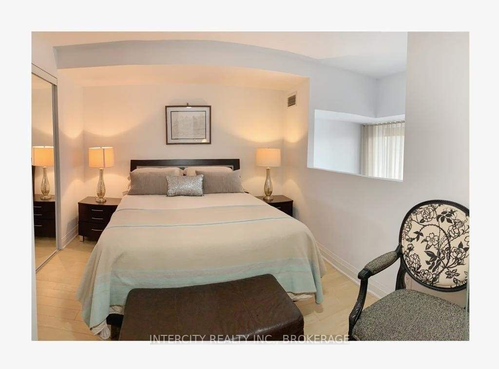 Listing N5983057 - Large Photo # 11