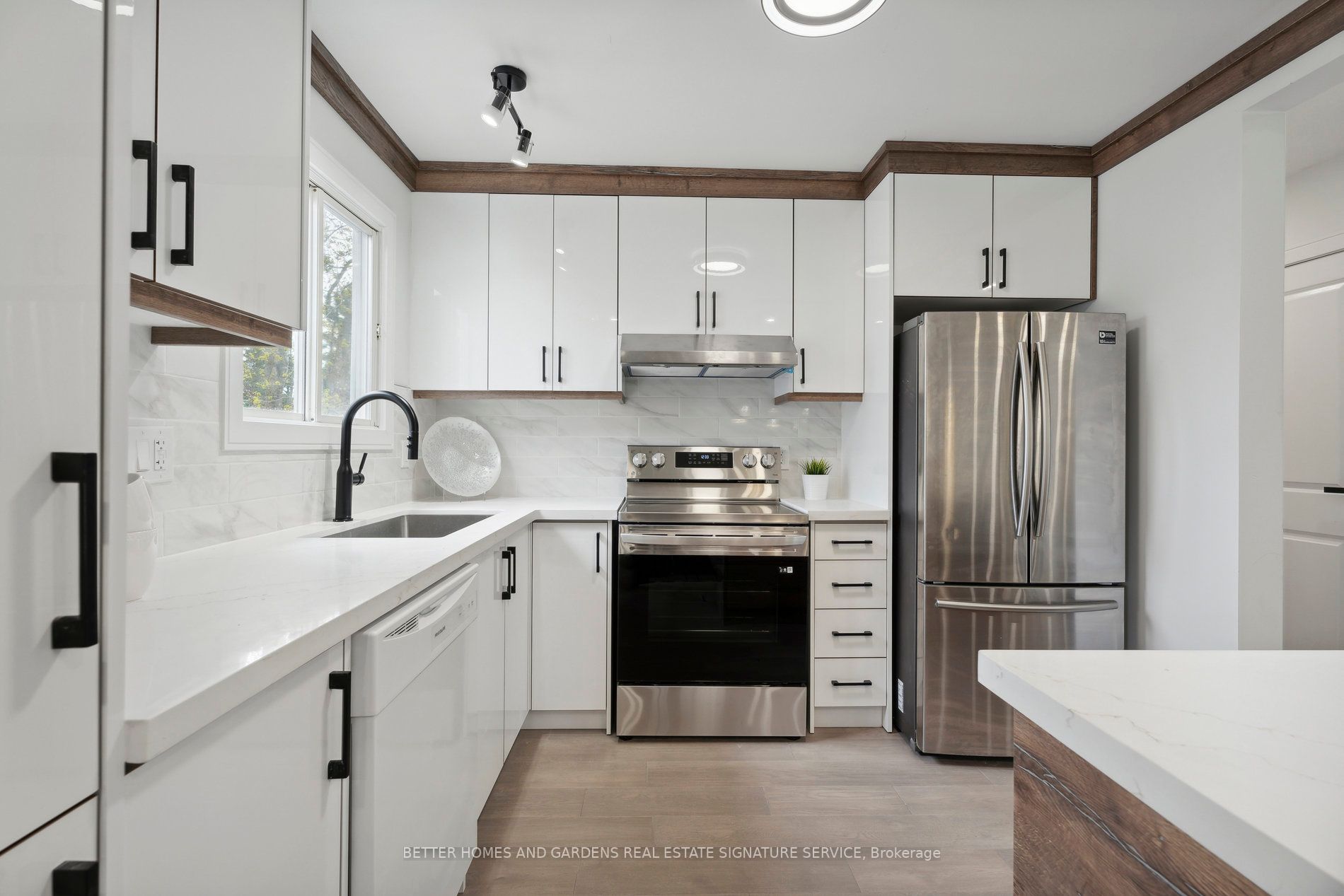 Listing N5983144 - Large Photo # 12