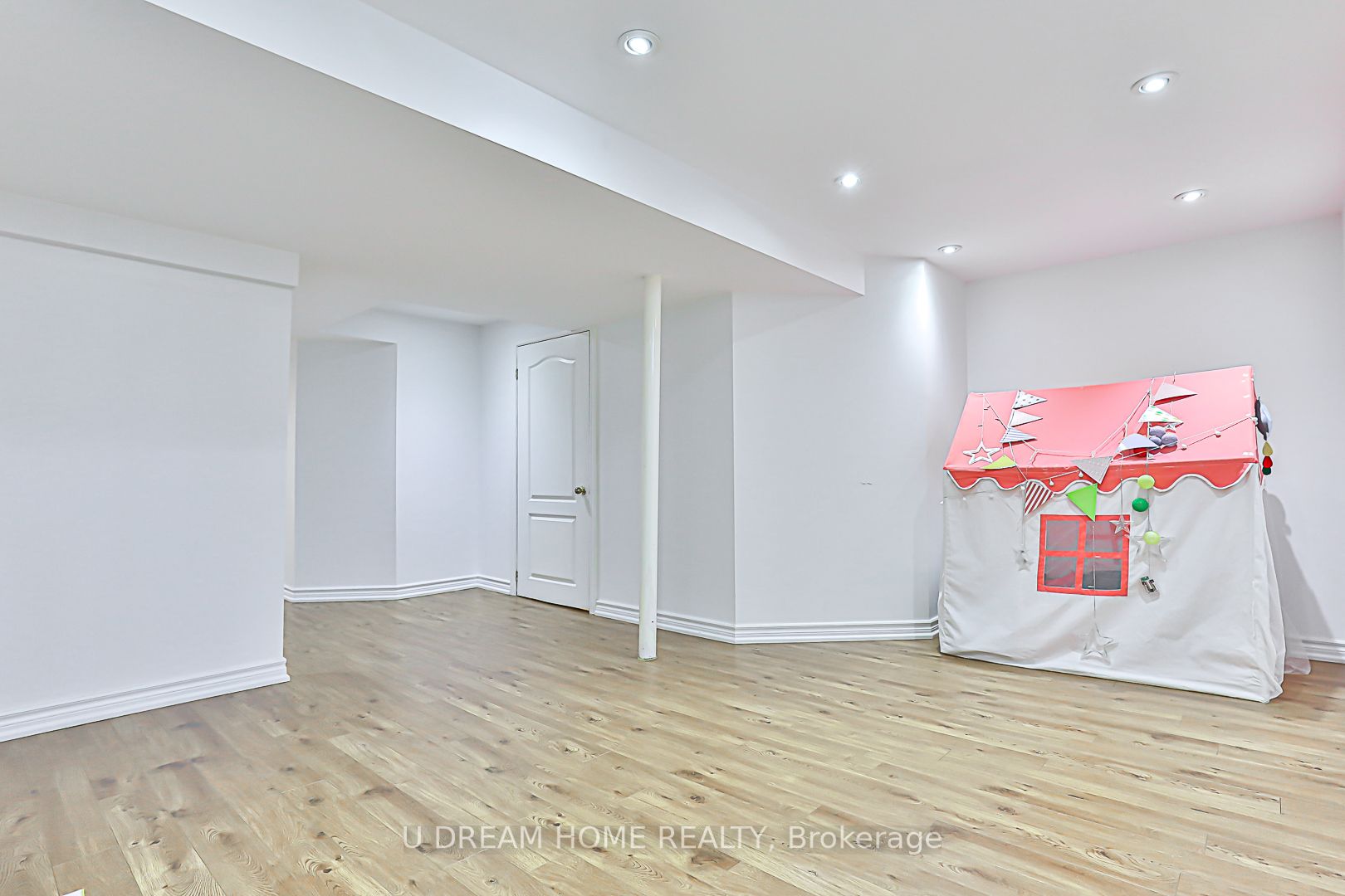 8 Kingsley Road