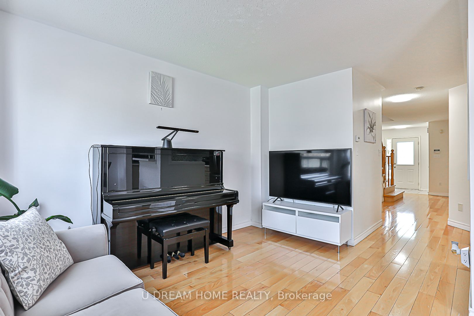 8 Kingsley Road