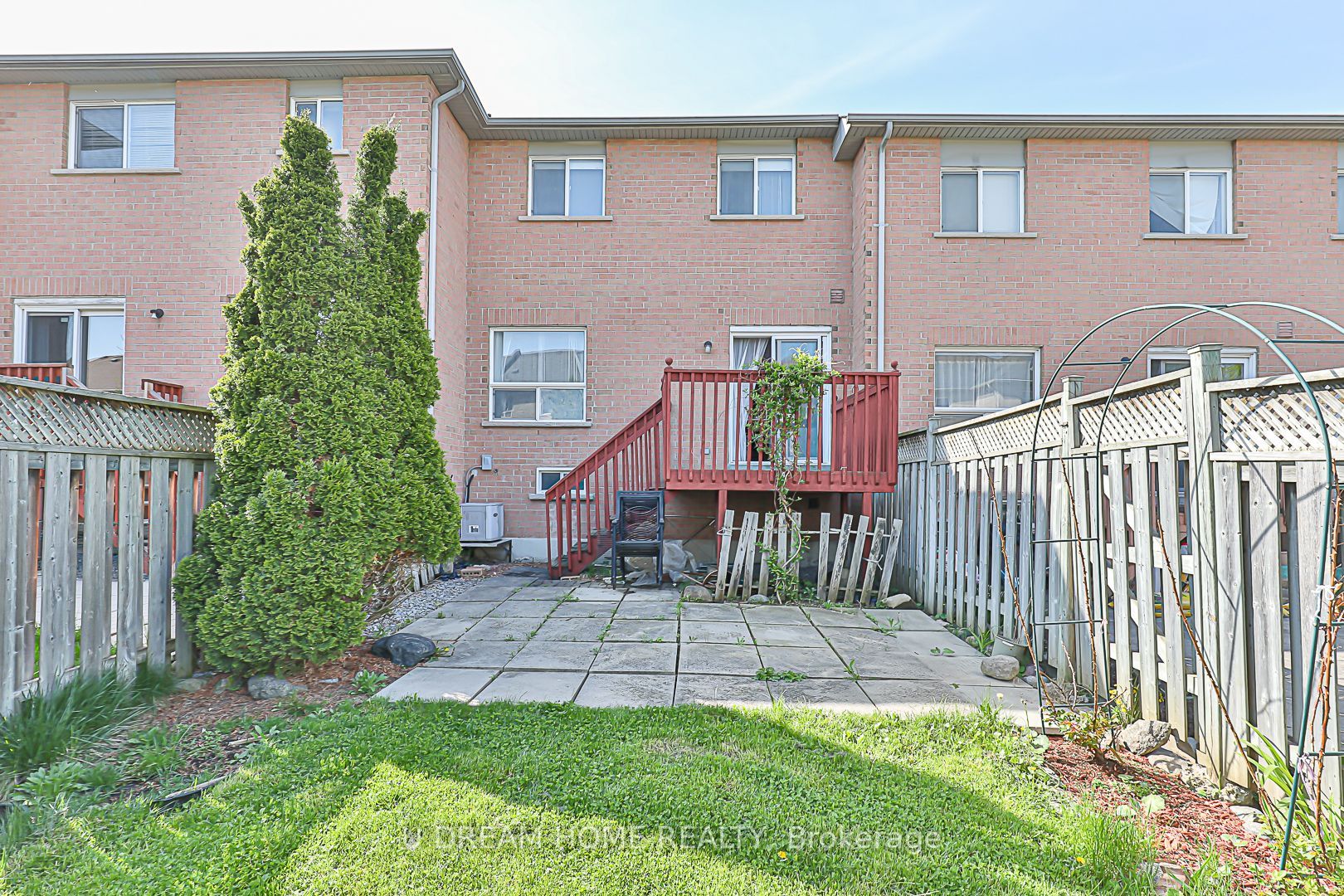 8 Kingsley Road