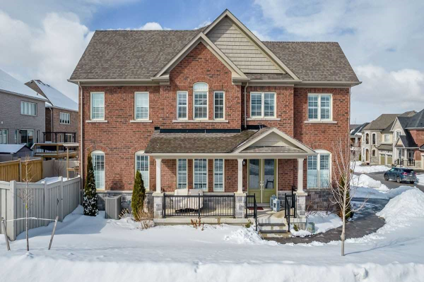 1 William Luck Ave, East Gwillimbury
