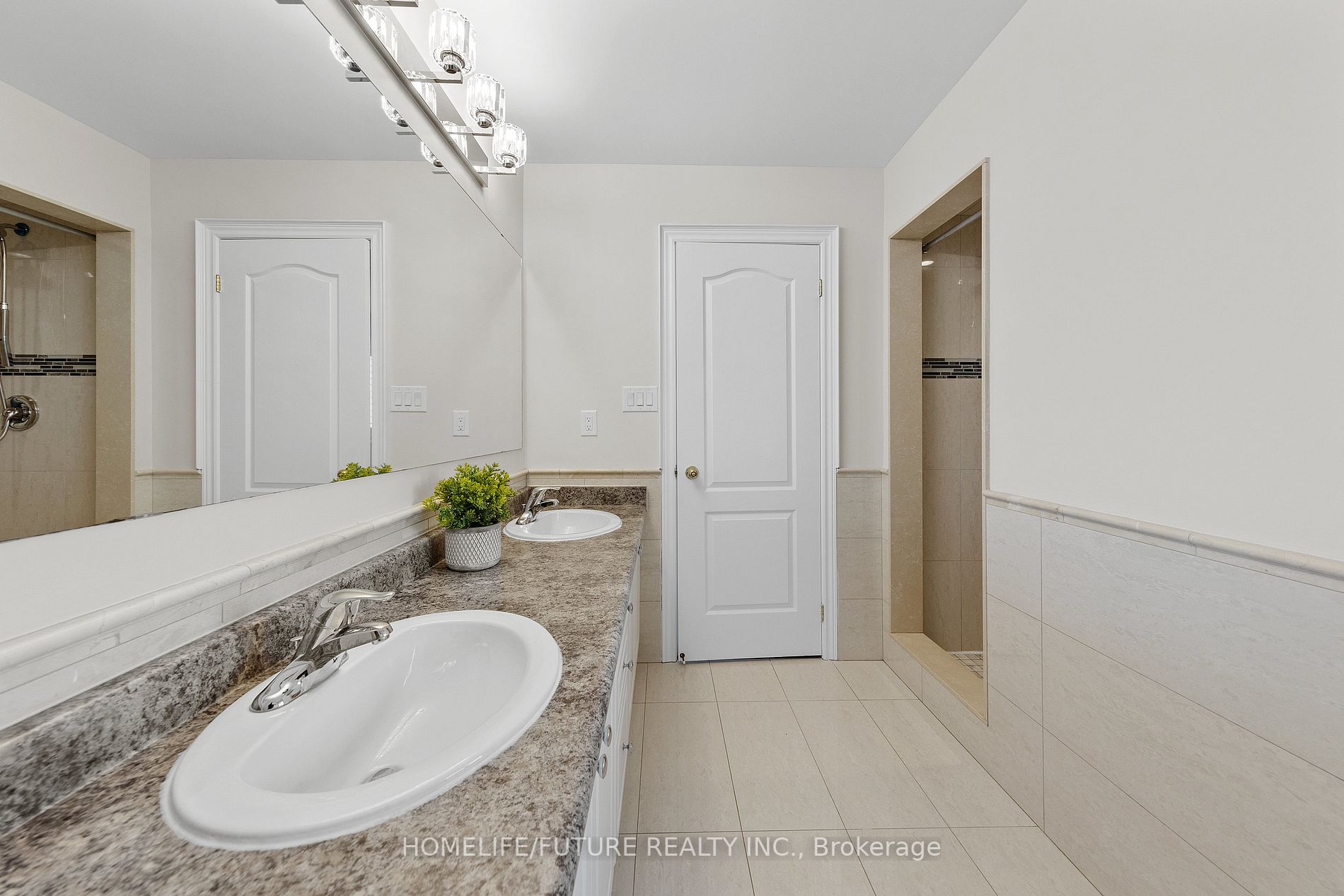 134 Gardiner Dr