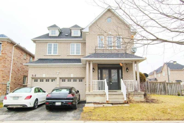 84 Ian Baron Ave, Markham