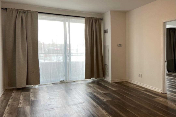 11611 Yonge St, Richmond Hill