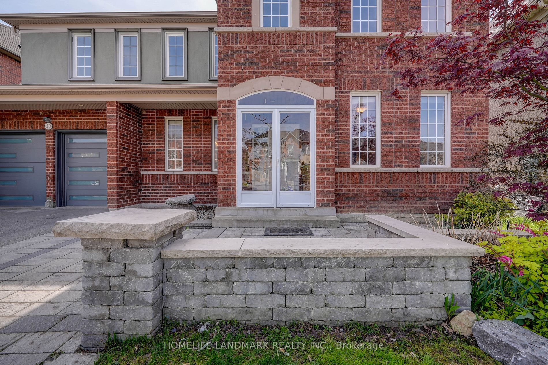 33 Alpaca Dr
