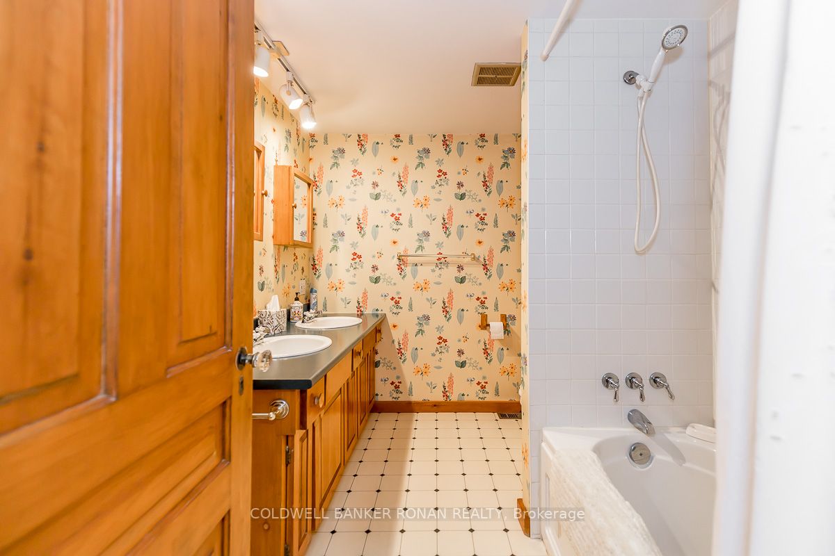 Listing N5986684 - Large Photo # 16