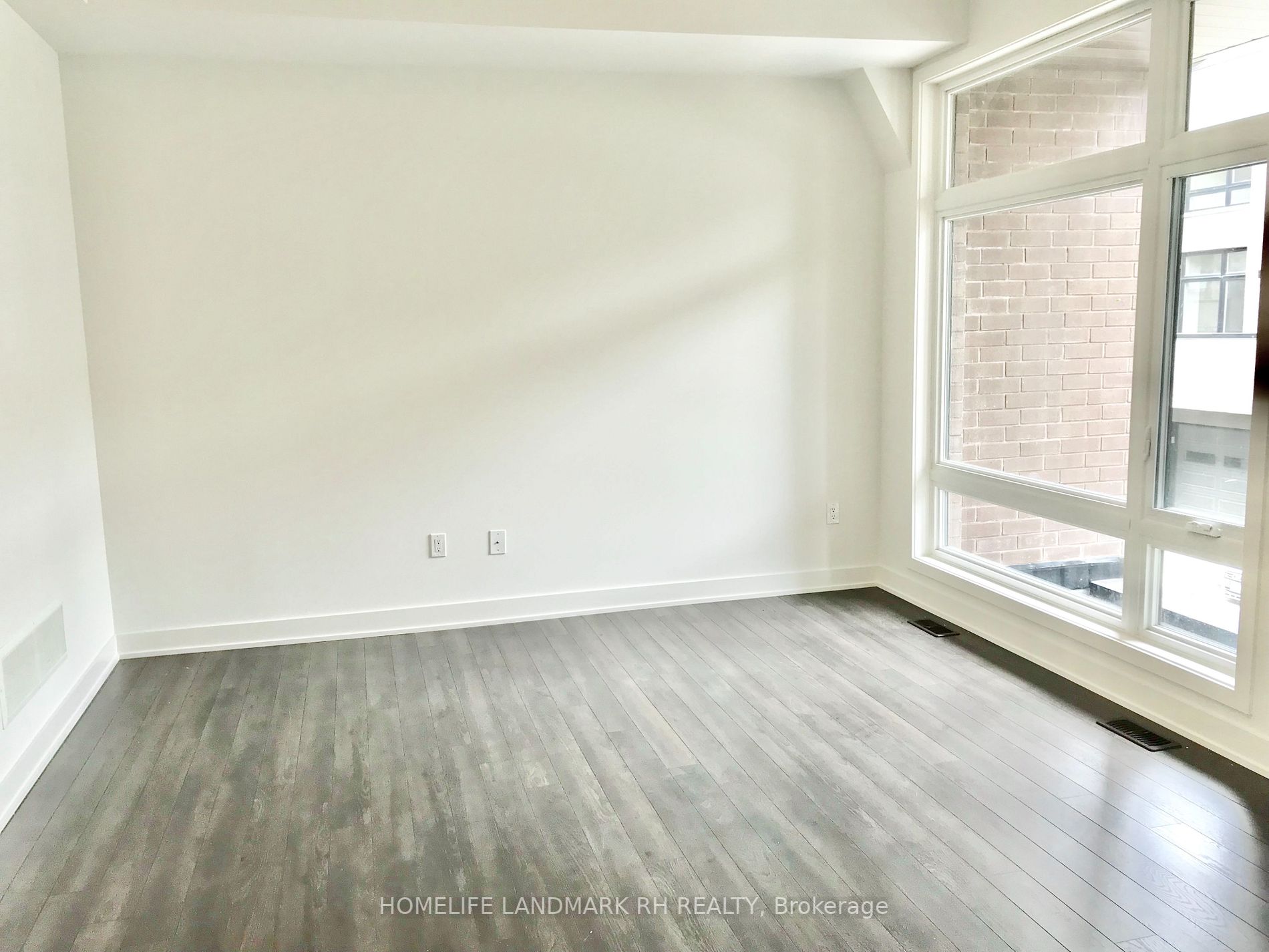 Listing N5986840 - Large Photo # 2