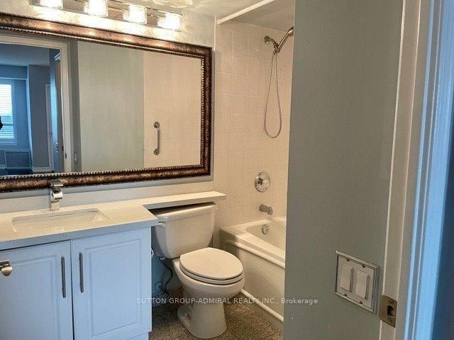 1 Emerald Lane, #Ph206