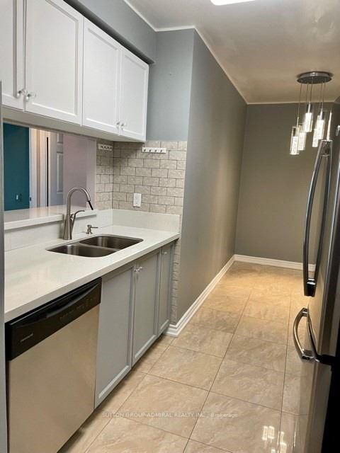 1 Emerald Lane, #Ph206