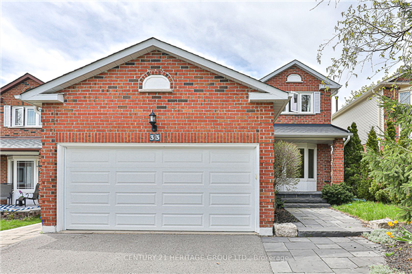 33 Moffat Cres, Aurora