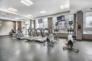 7171 Yonge St, #536