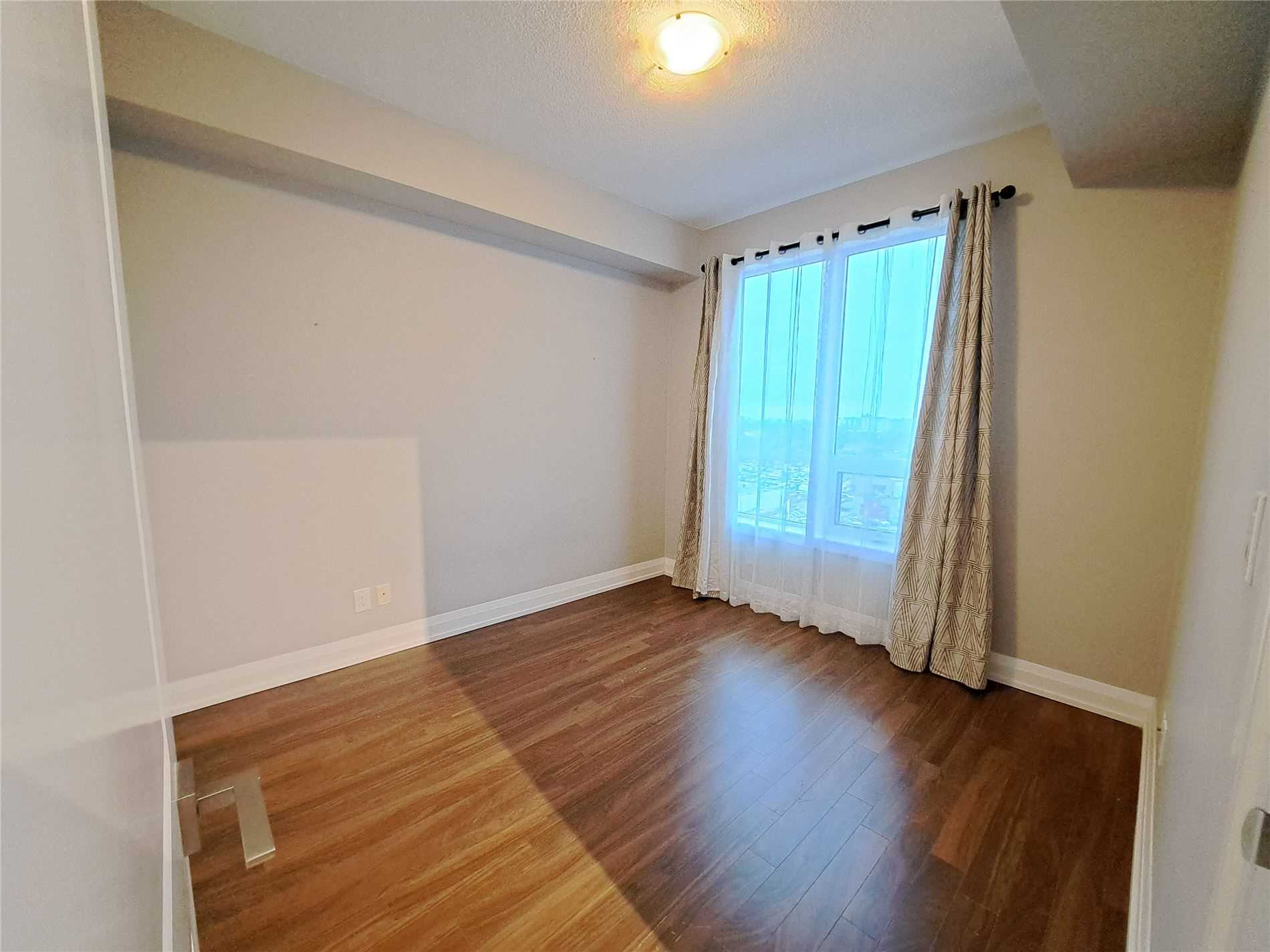 7161 Yonge Street, #820