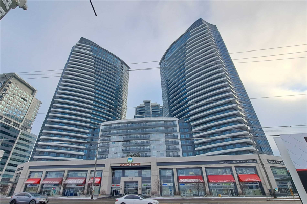 7161 Yonge St, Markham