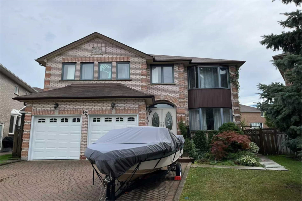 12A Mauro Crt, Richmond Hill