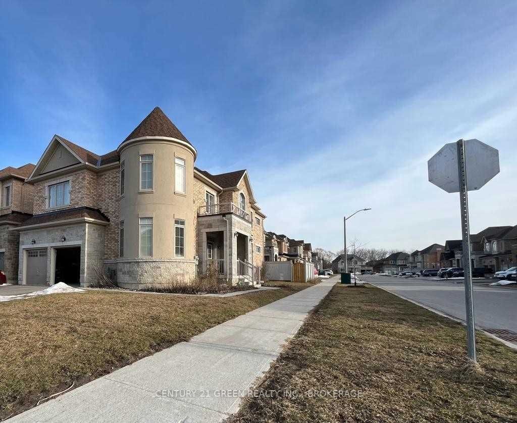 21 Tupling St