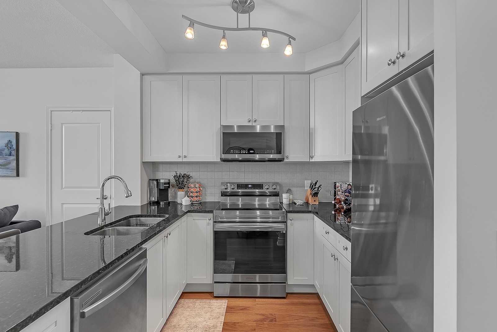 Listing N5990041 - Large Photo # 3