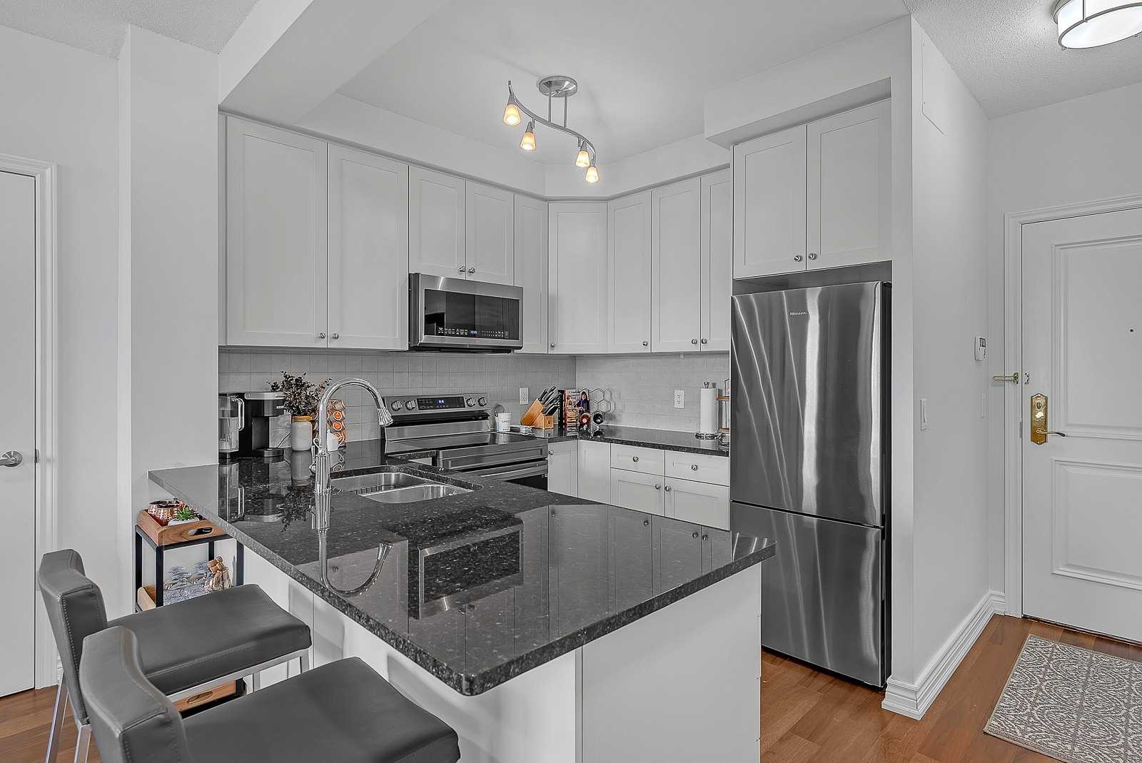 Listing N5990041 - Large Photo # 2