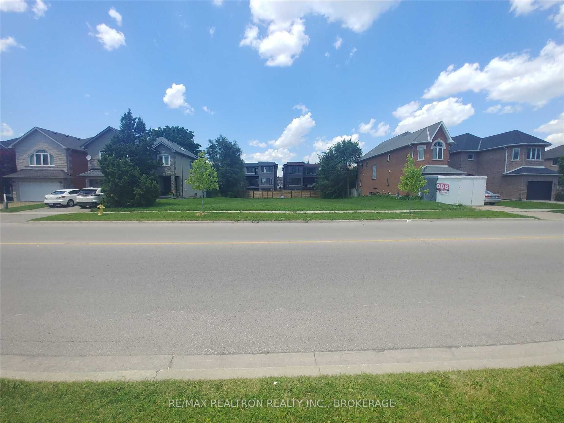 Listing N5990459 - Large Photo # 3