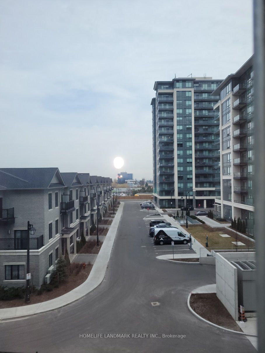 372 Highway 7 E, #325