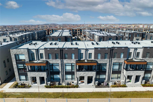 83 Carpaccio Ave, Vaughan