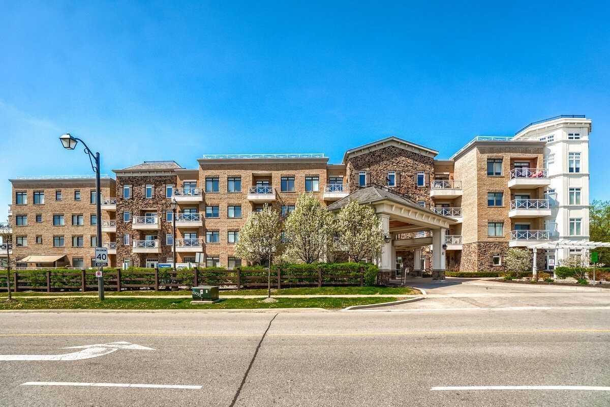 80 Burns Blvd, #204