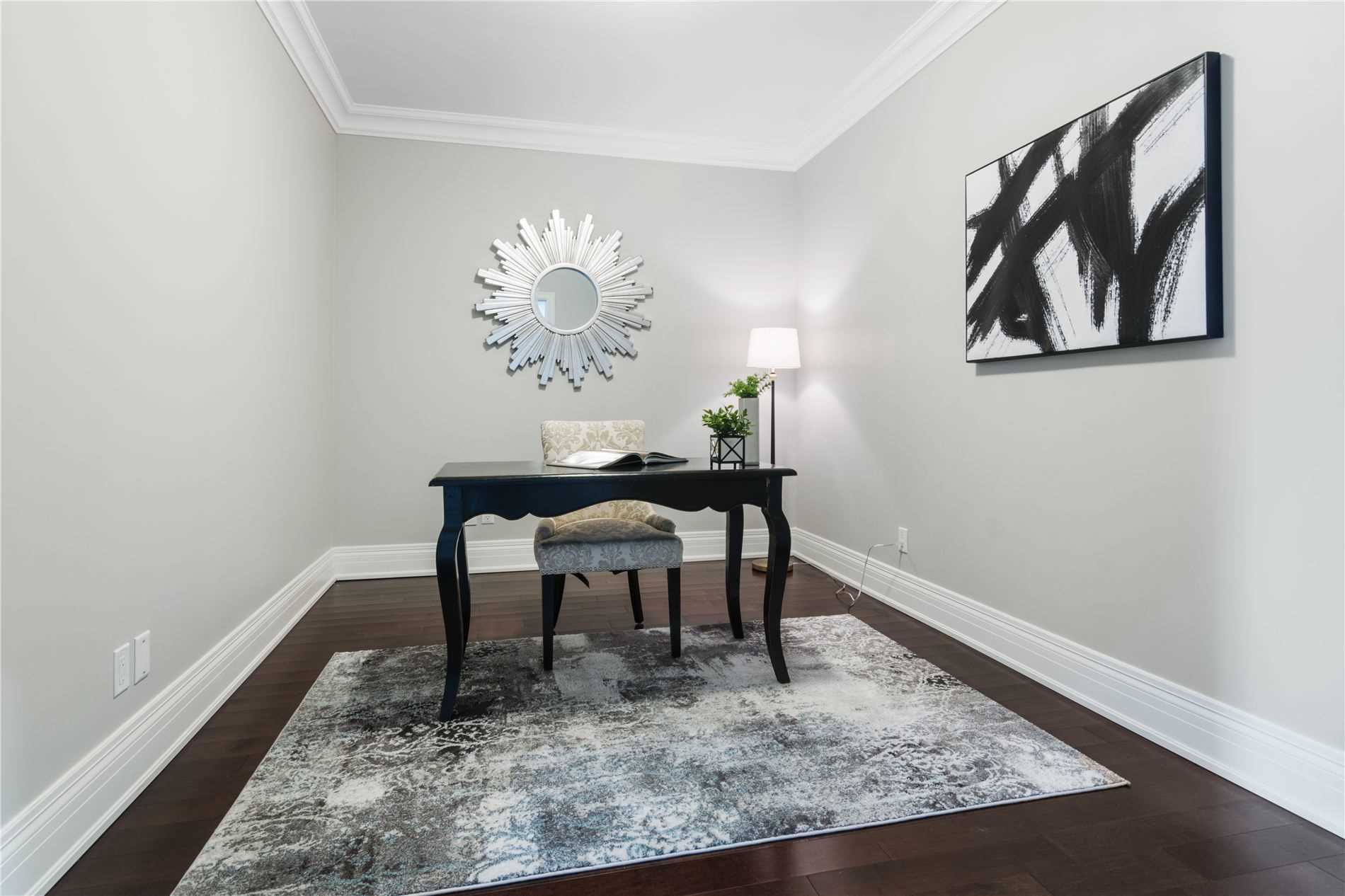 80 Burns Blvd, #204