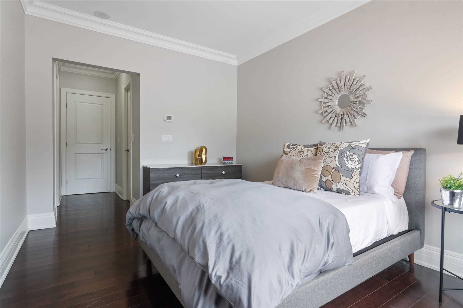 80 Burns Blvd, #204