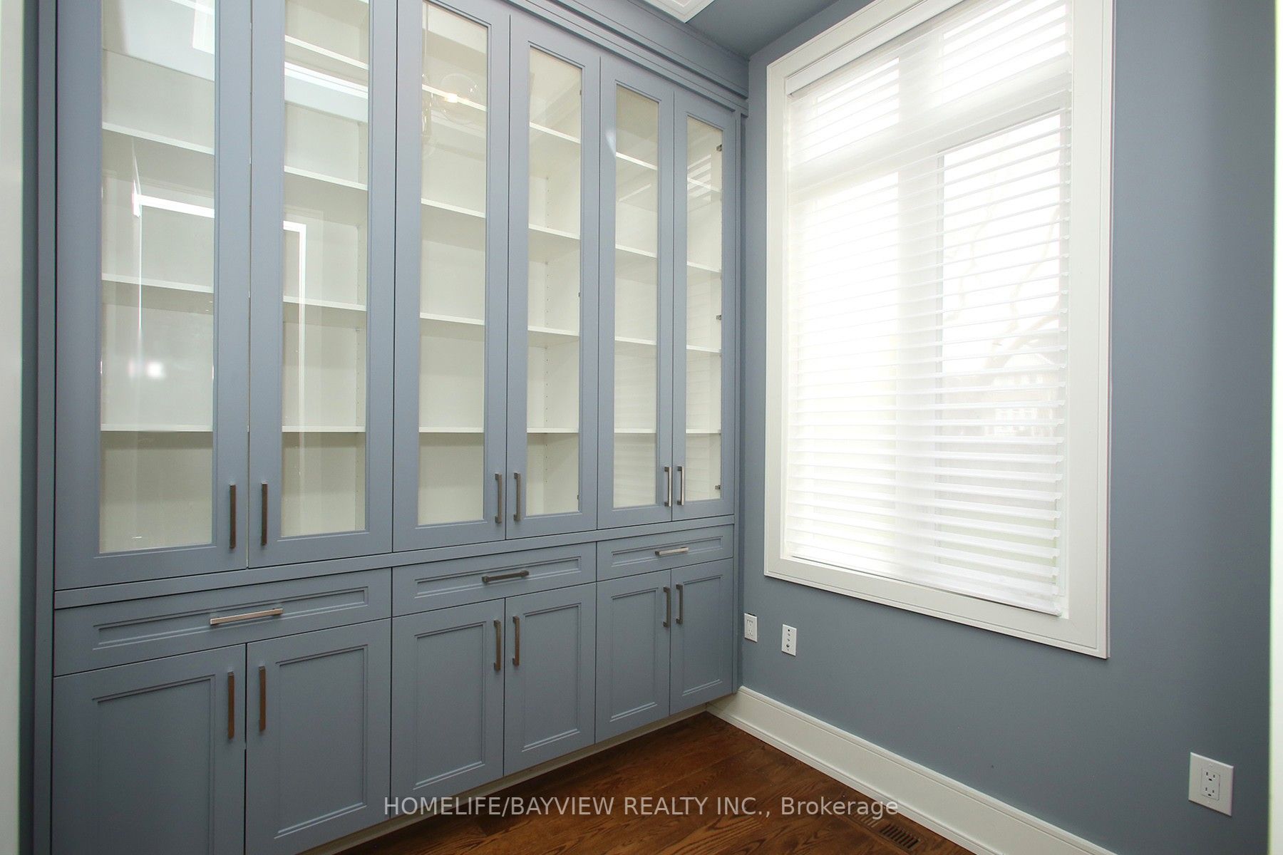 30 Rosemary Avenue