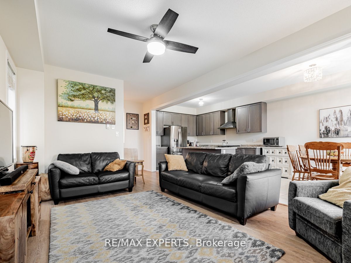 Listing N5991808 - Large Photo # 12
