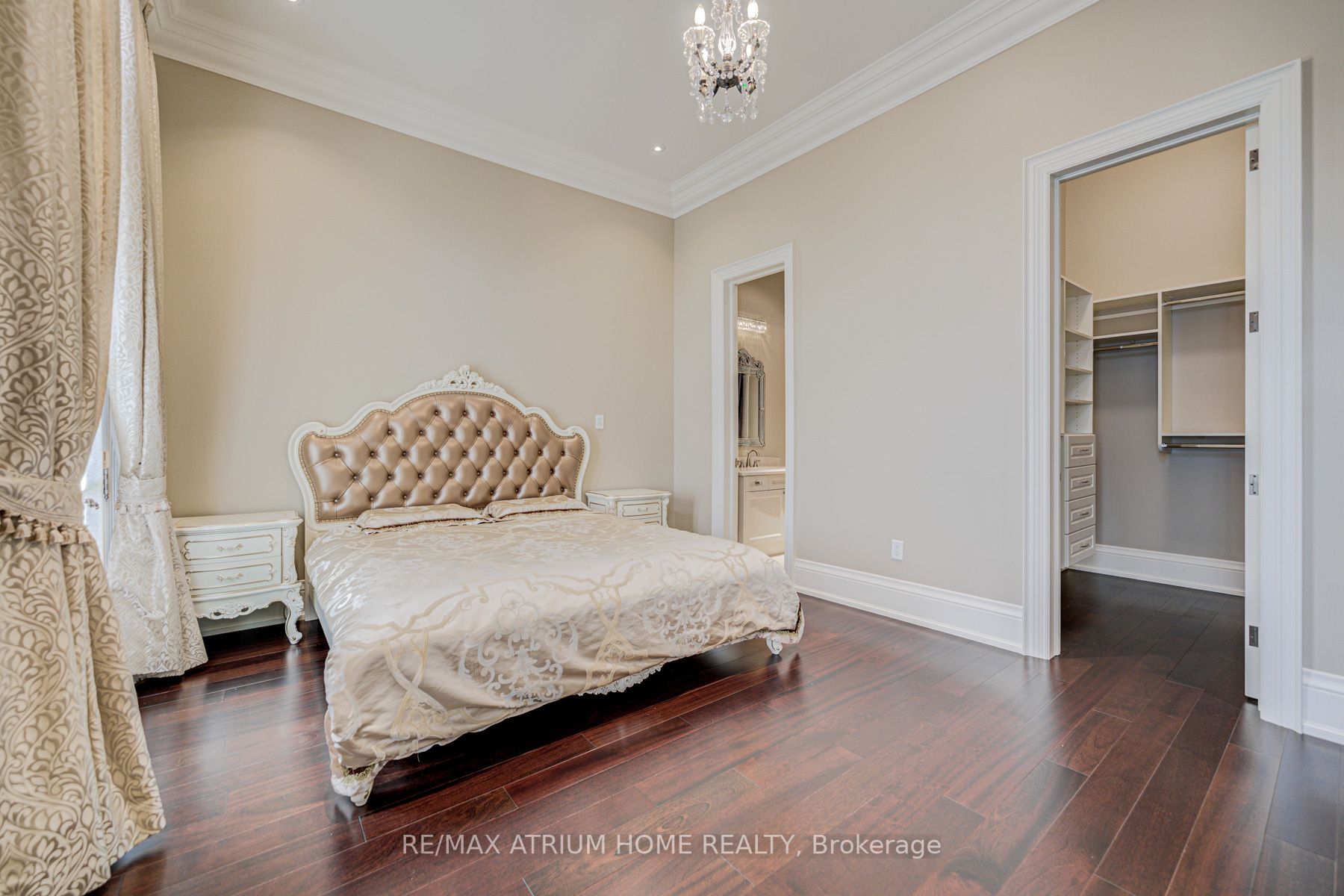 71 Grandvista Crescent