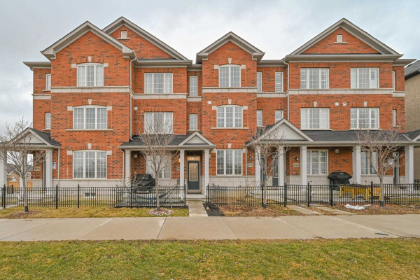1772 Donald Cousens Pkwy, Markham