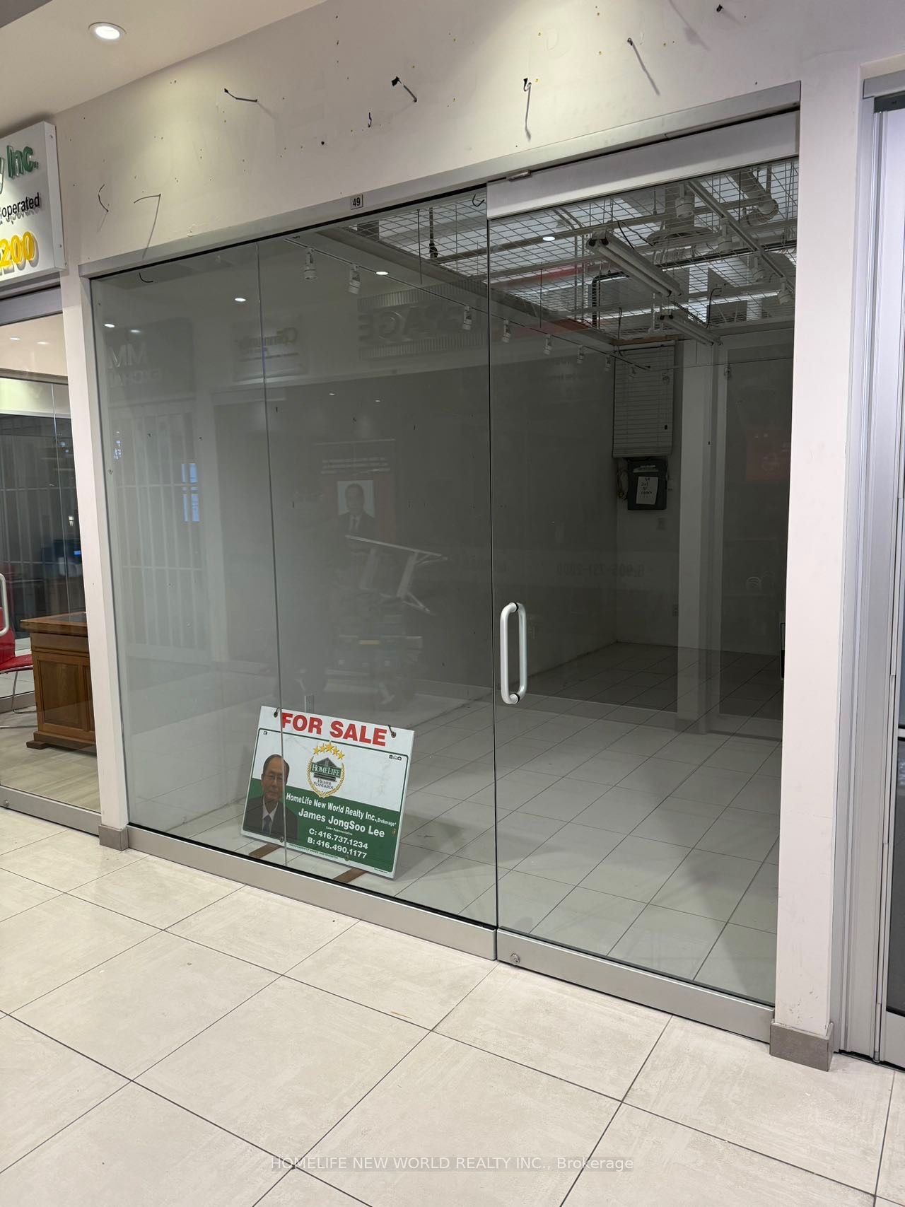 7181 Yonge St, #49