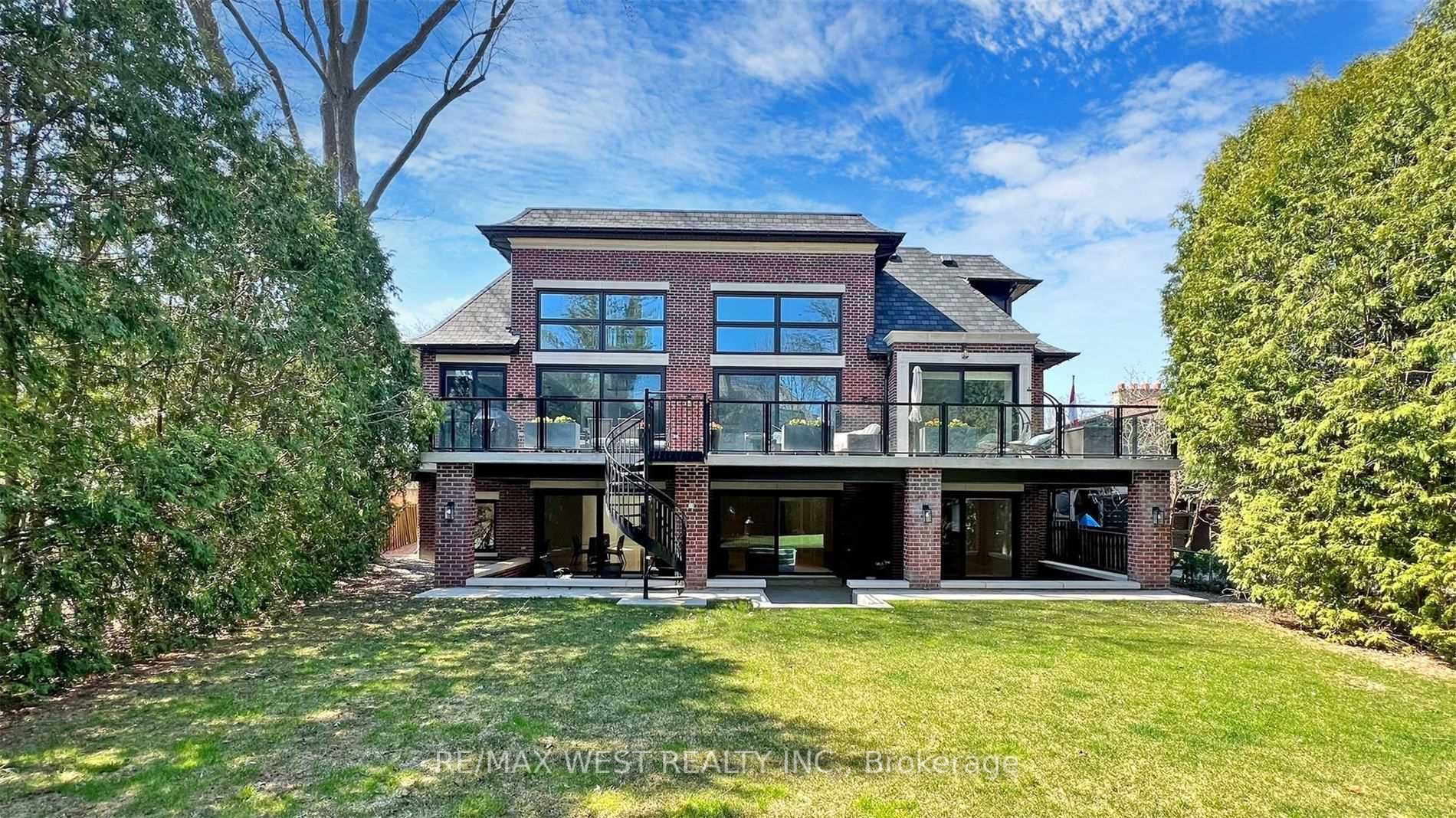 83 Tayok Dr
