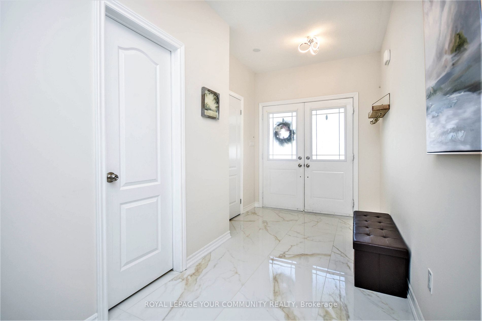 136 Noble Dr