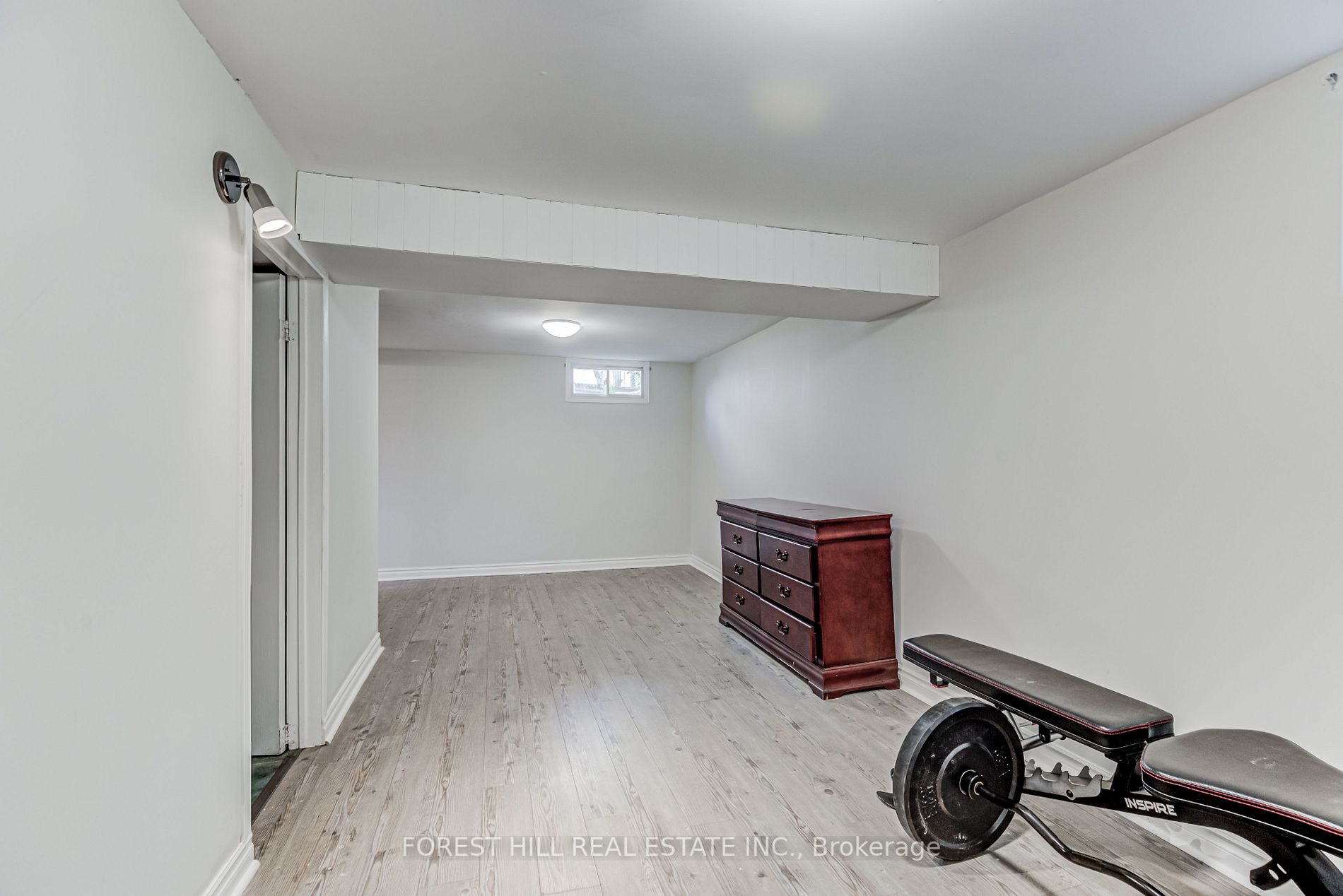 265 Andrew St