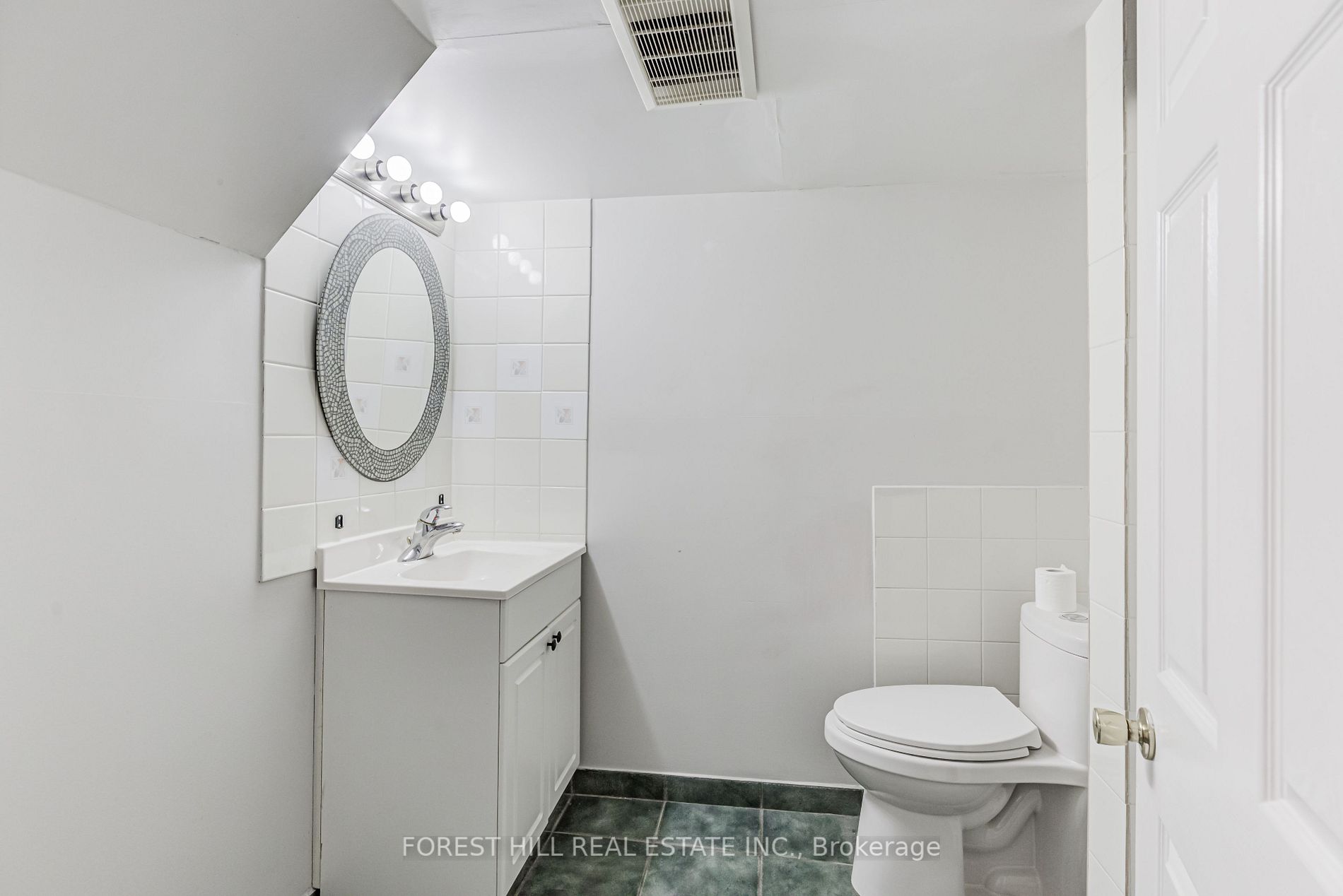265 Andrew St