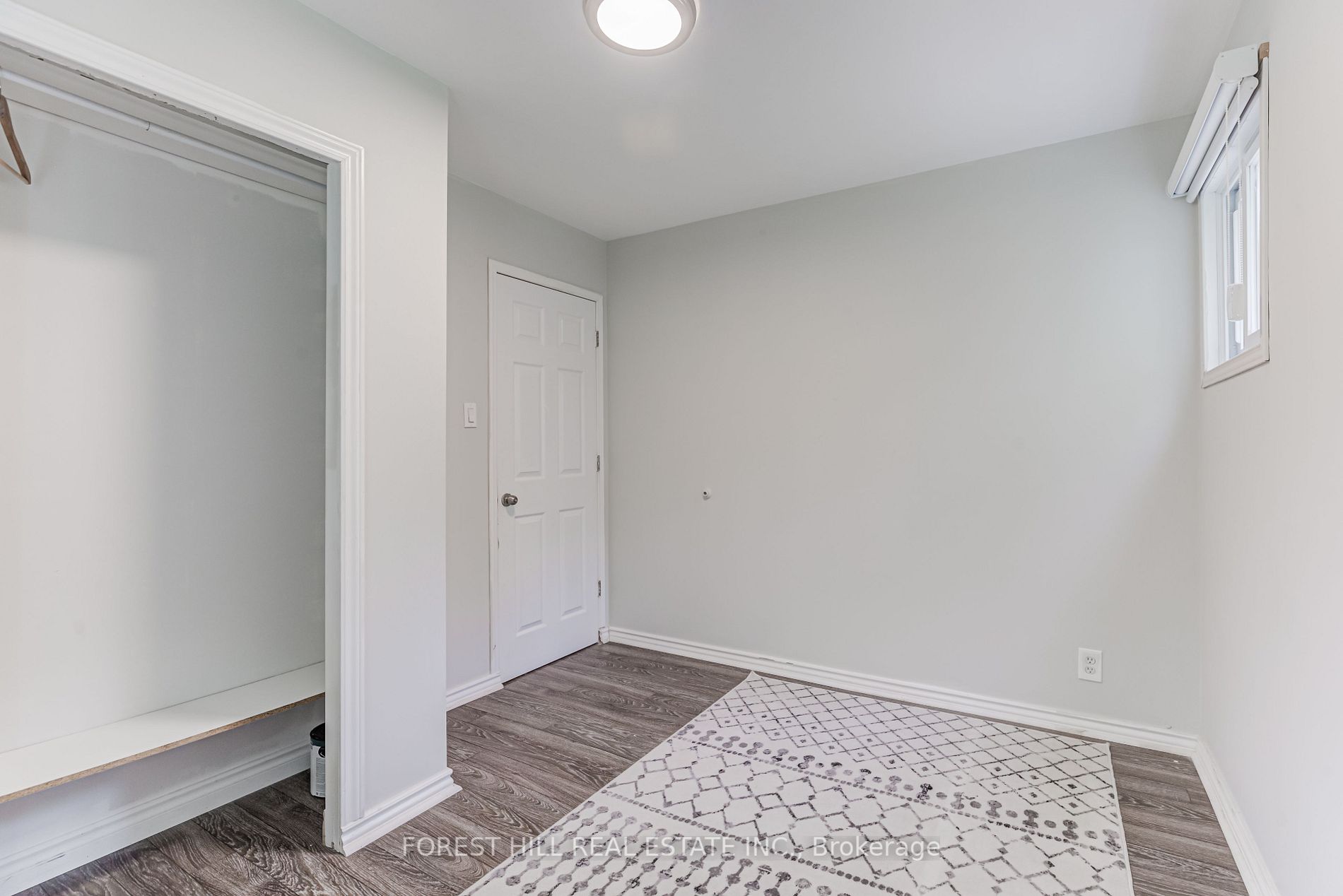 265 Andrew St