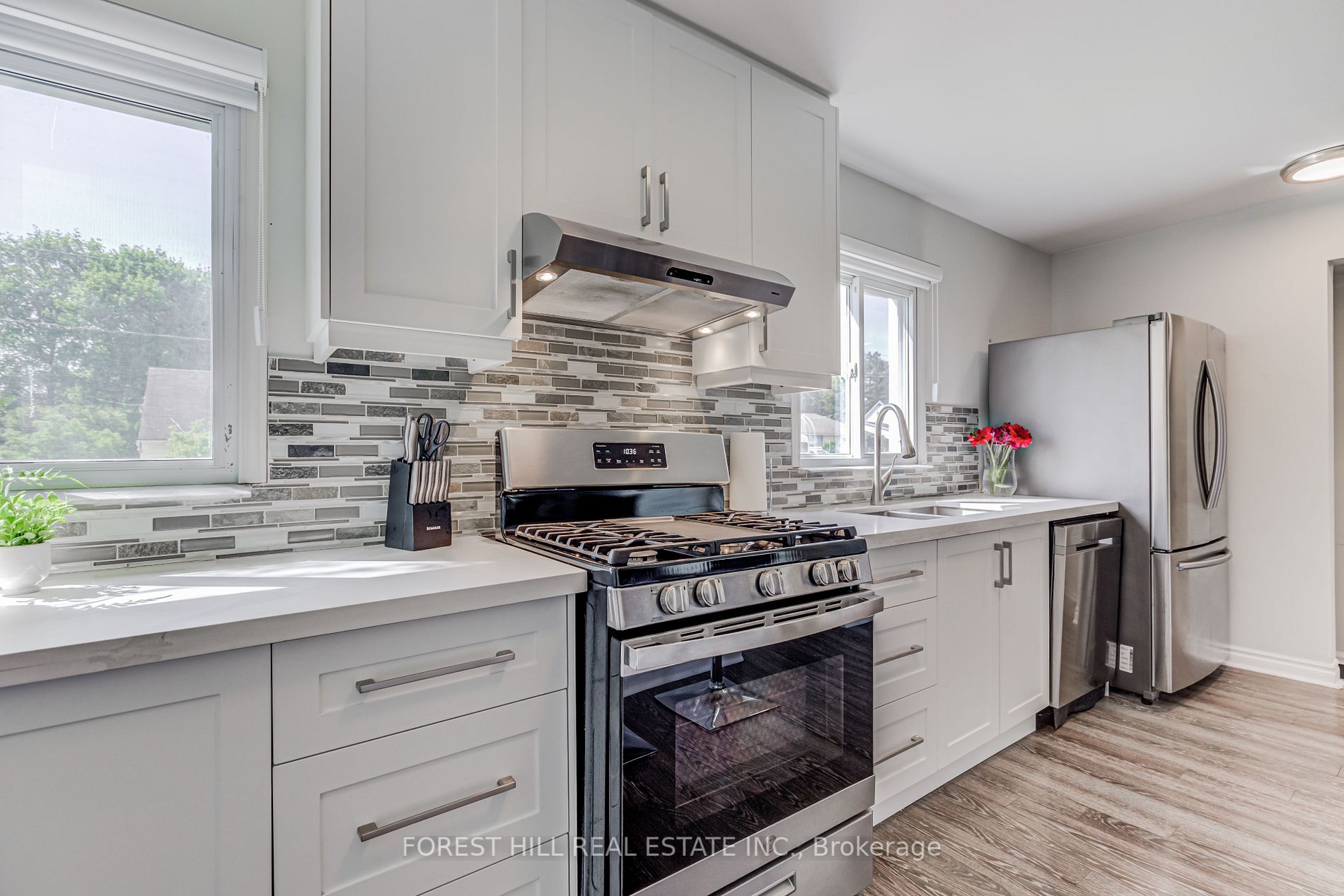 265 Andrew St