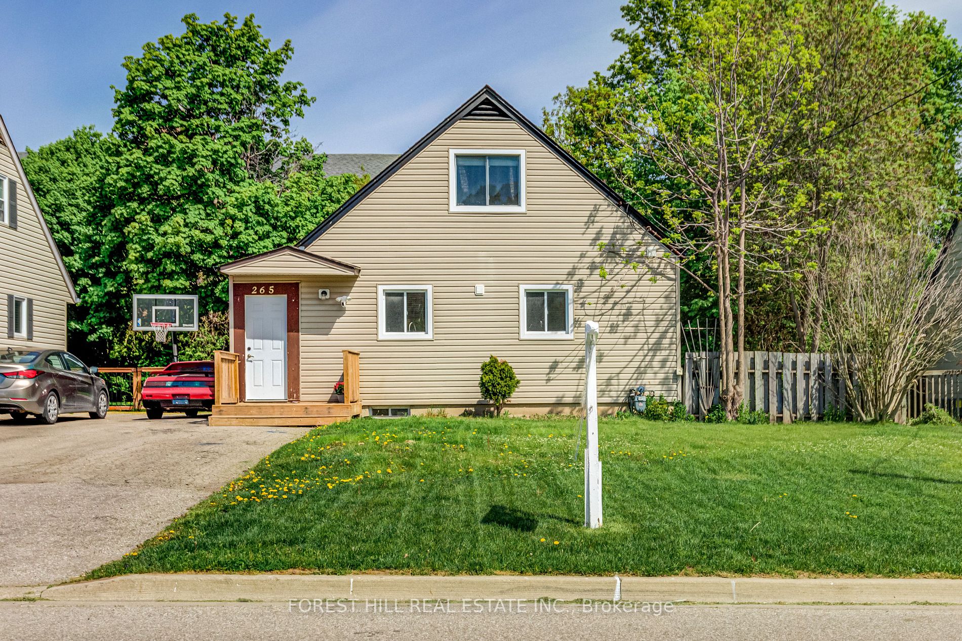 265 Andrew St