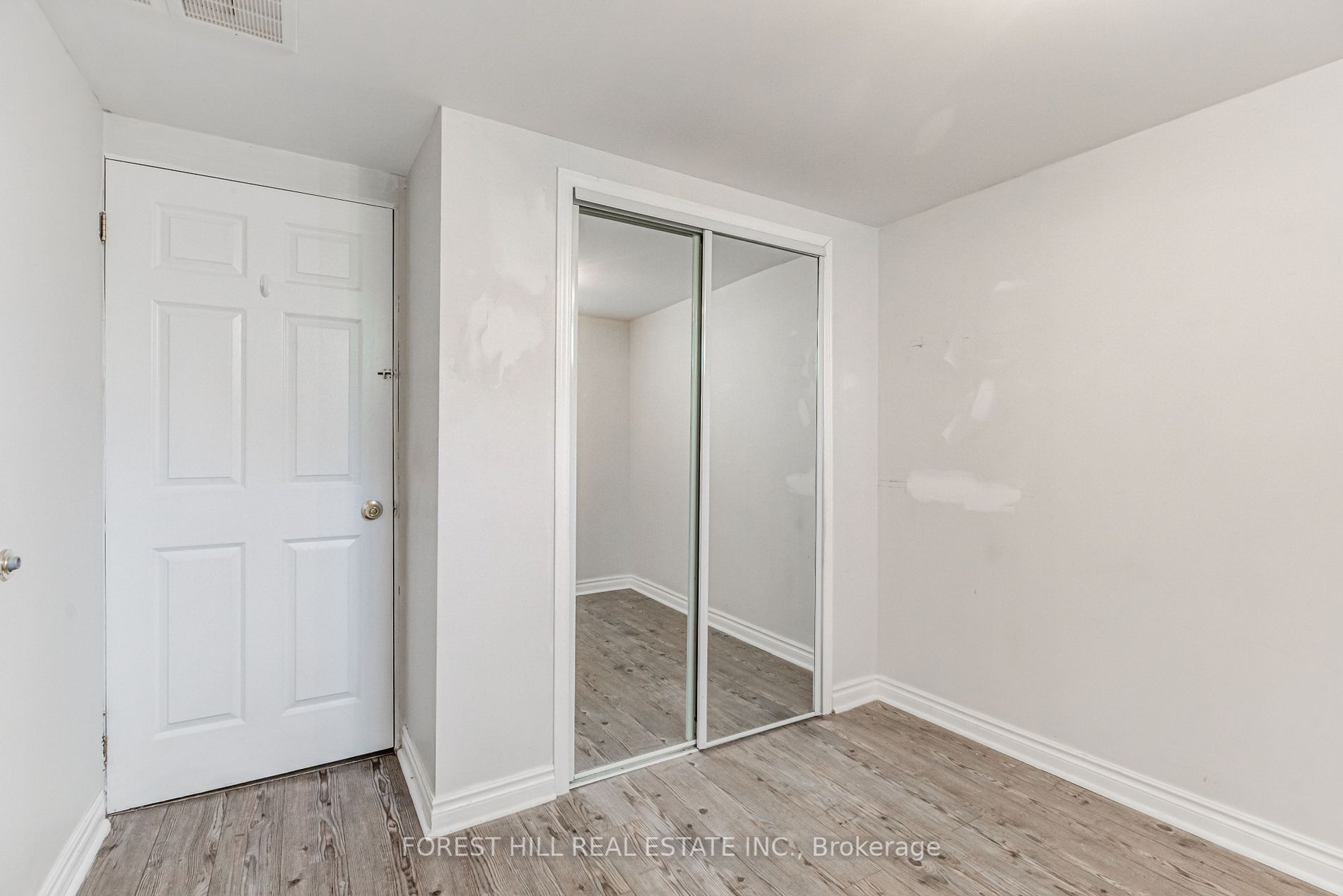 265 Andrew St