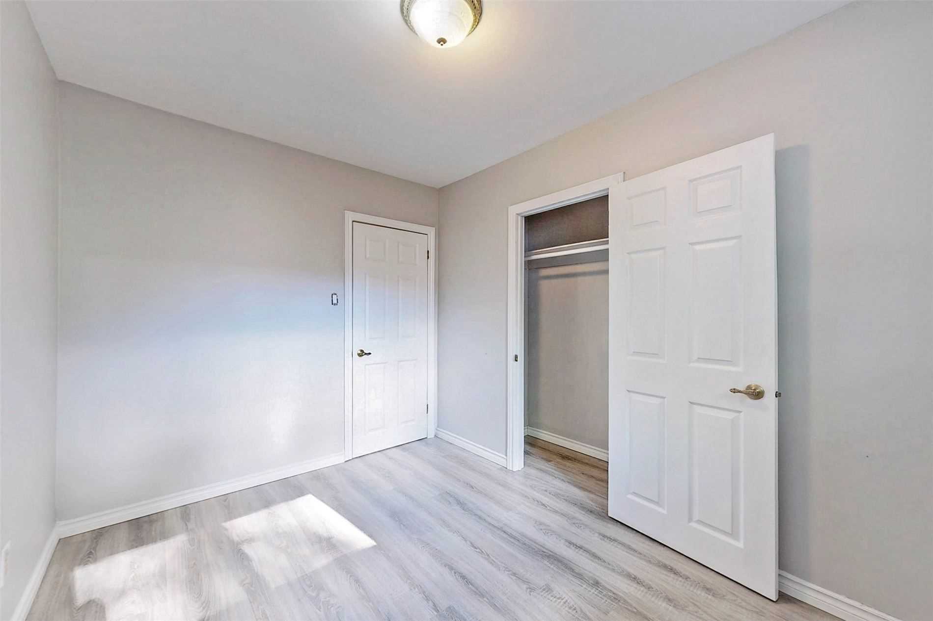 105 Aurora Heights Dr