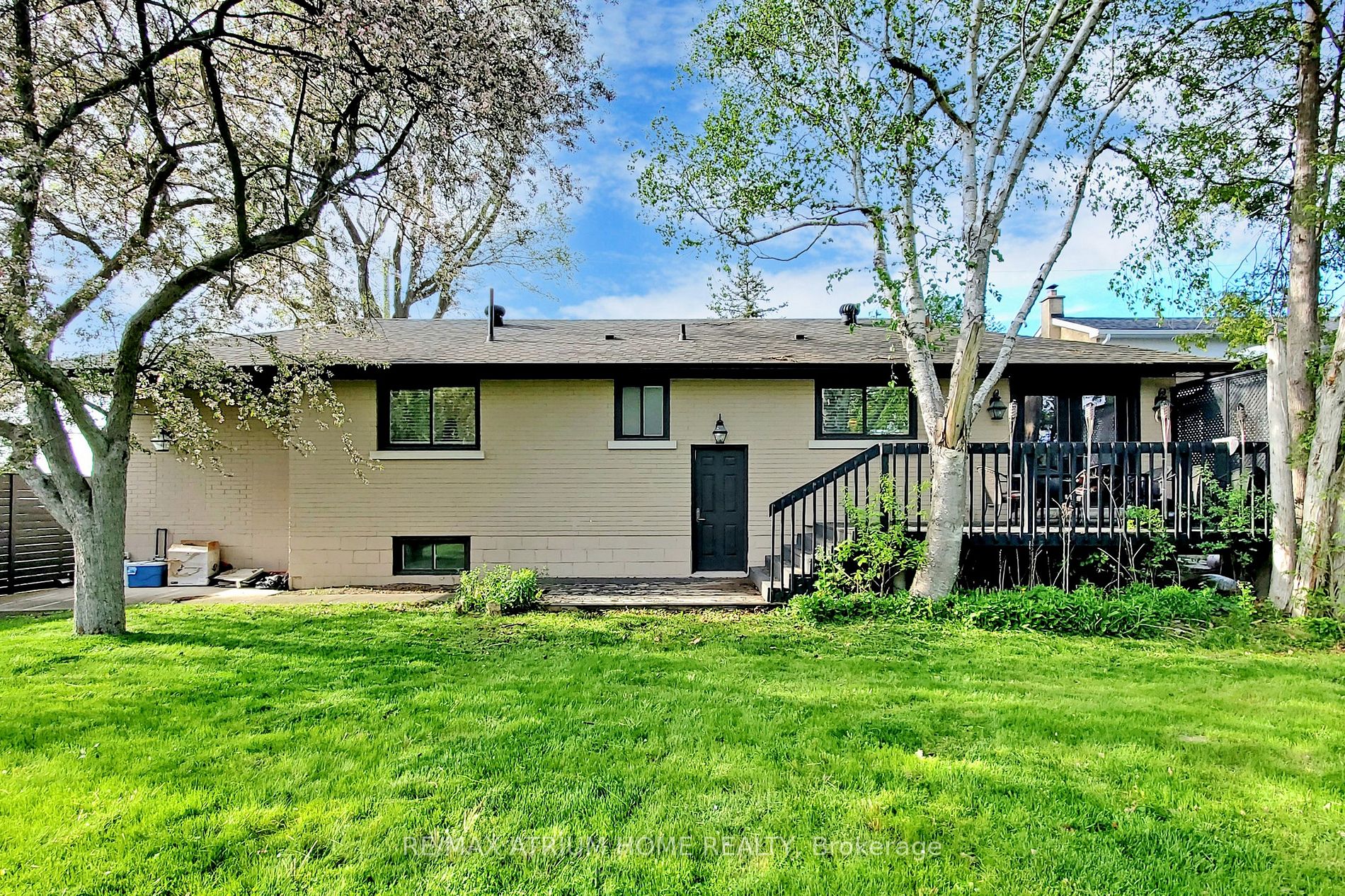 39 Westwood Lane