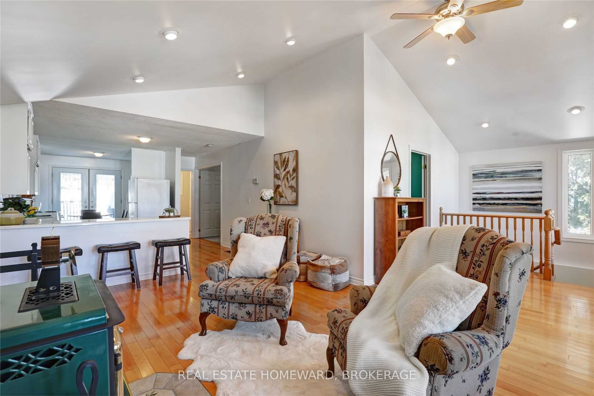 Listing N5994421 - Large Photo # 19