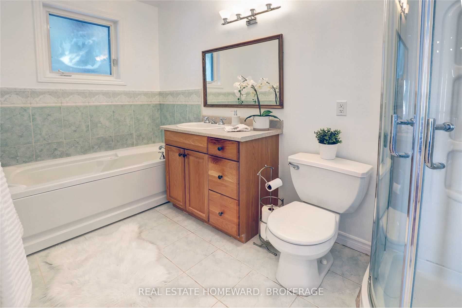 Listing N5994421 - Large Photo # 8