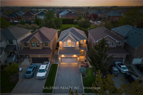 40 Marco Sgotto Ave, Vaughan