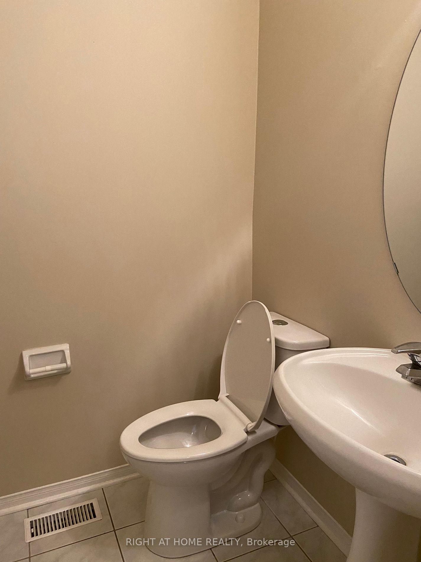 Listing N5995420 - Large Photo # 6