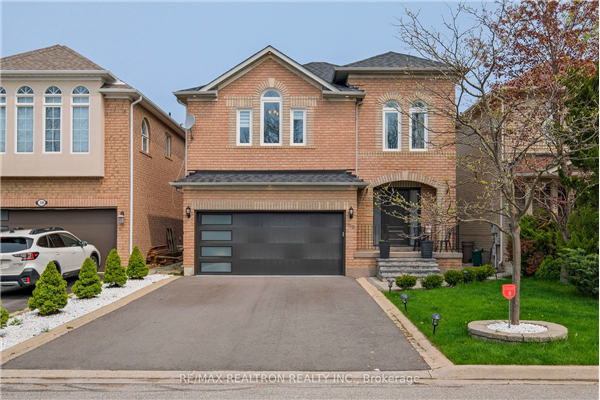 36 Domingo St, Vaughan